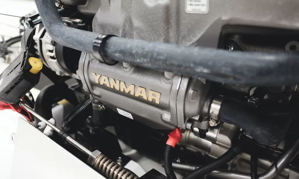 Williams YANMAR 4JH engine powered tenders can use HVO100 fuel