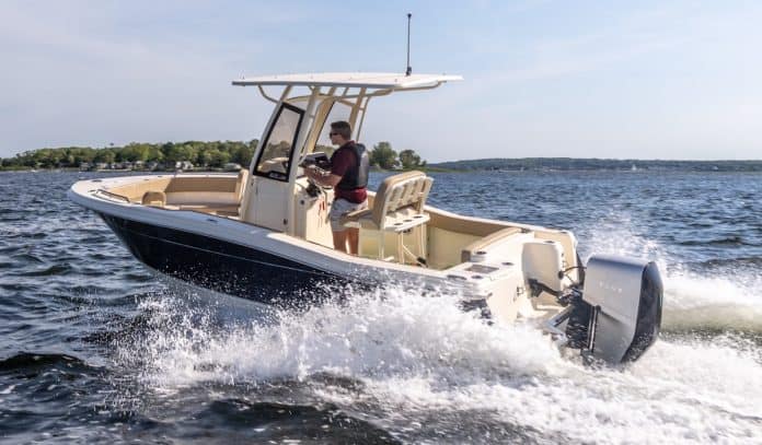 The Electric Scout 215 XSF is designed for day trips on the water