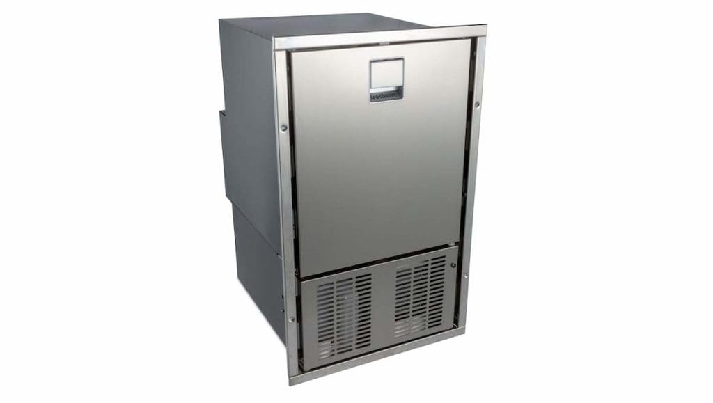 The AC/DC ice maker white WT Inox clean touch produces up to 4.6 kilograms of white ice