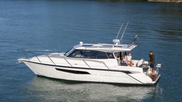 Powerboat unit sales decline 7.4%