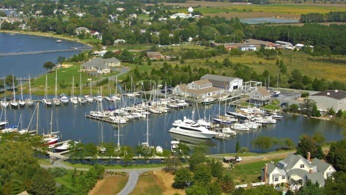 Hinckley Company acquires Maryland boatyard