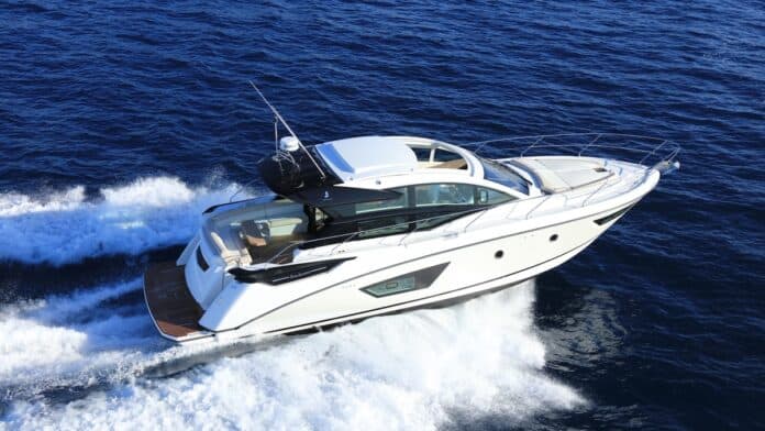 New Gran Turismo 50 from Beneteau