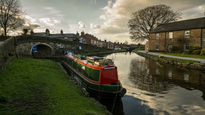 £6.5 million additional funding for UK canals