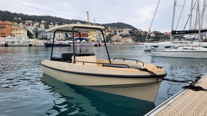 Elvene debuts new solar electric boat