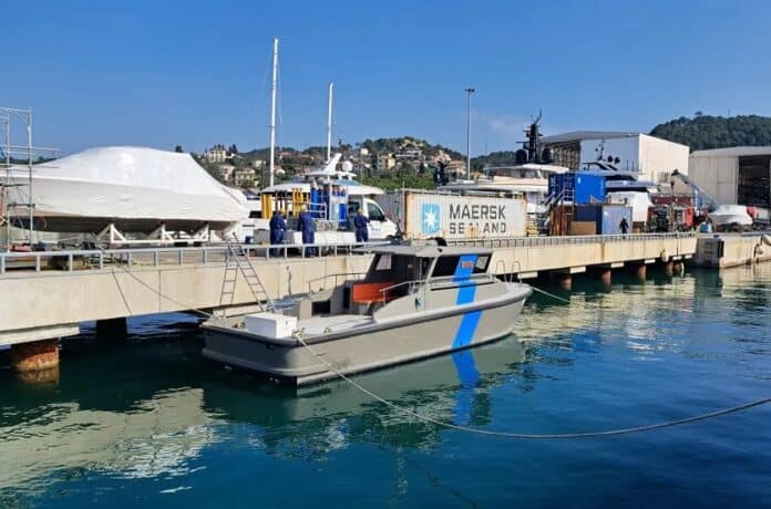 Hydrogen refuelling from mobile vehicle to vessel completed