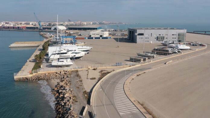 VMG installs world's largest yacht-dedicated shiplift
