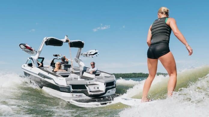 MasterCraft expands Northwest Boat Sports partnership