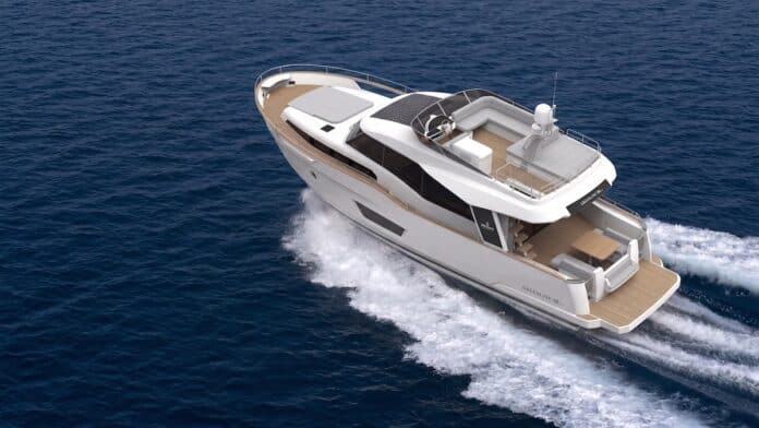 Greenline Yachts unveils new 50ft hybrid model