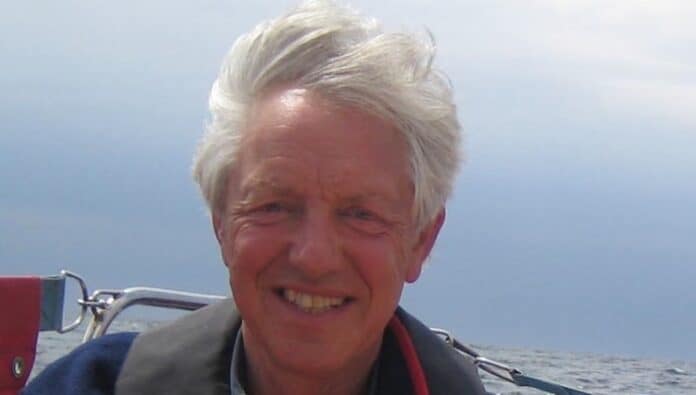 Marine industry veteran David Lewin dies