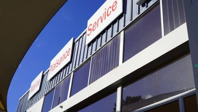 Hunyvers marine dealerships evacuated