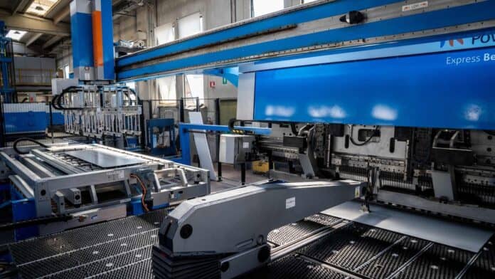 De Wave: €10 million investment to consolidate and expand manufacturing