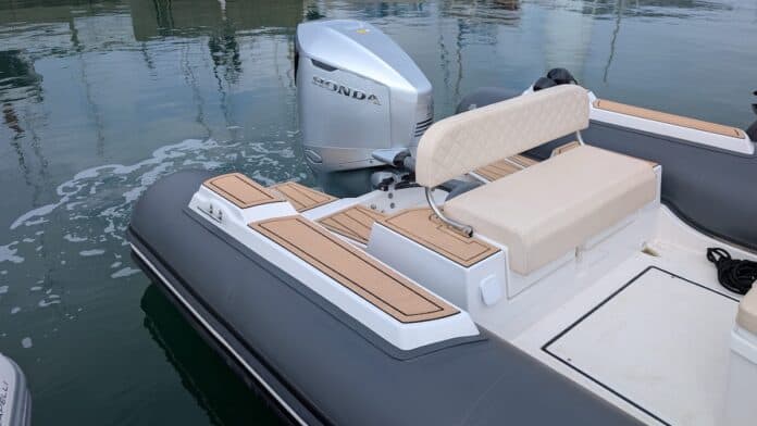 BlueNav and Boats Distribution partner on hybrid RIB project