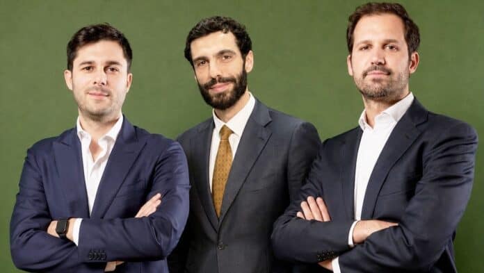 Aksìa acquires Amare Group to expand MHI marine platform