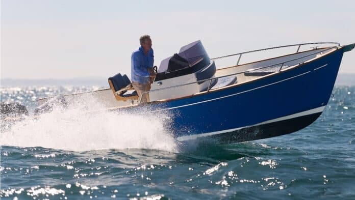 Universal Yachting UK distributor for Rhéa Marine