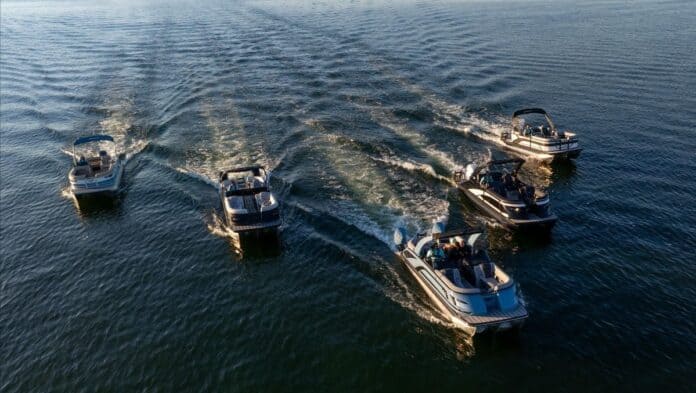 Bennington adds 1,000hp pontoon package