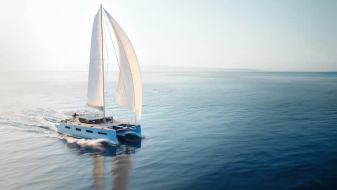 New Vision 484 attracts five early orders