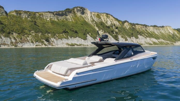 Santasevera introduces second model